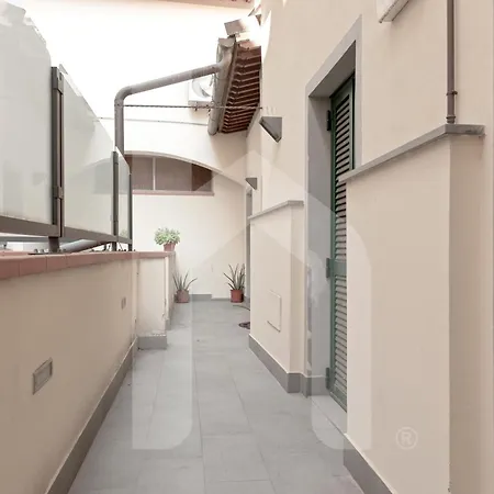 Апартаменти Homiday- Charm And Relax - Centro Storico Піза