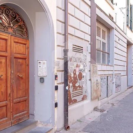 Apartment Homiday- Charm And Relax - Centro Storico